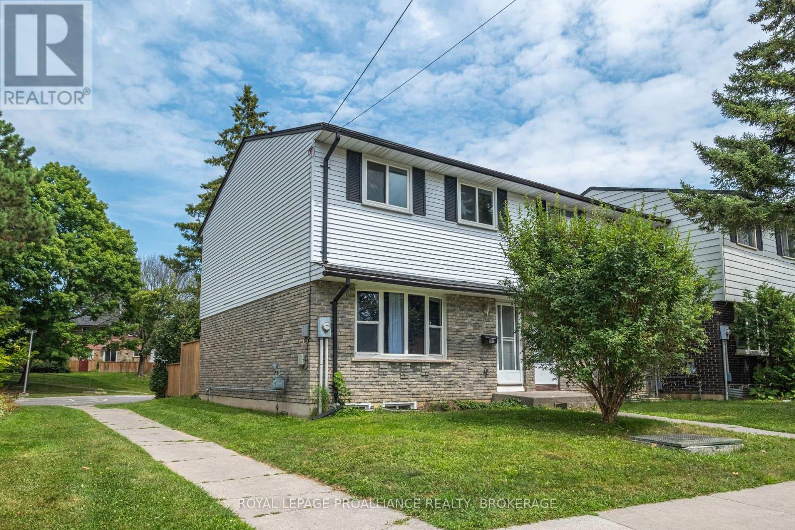 930 OAKVIEW AVENUE, Kingston, Ontario