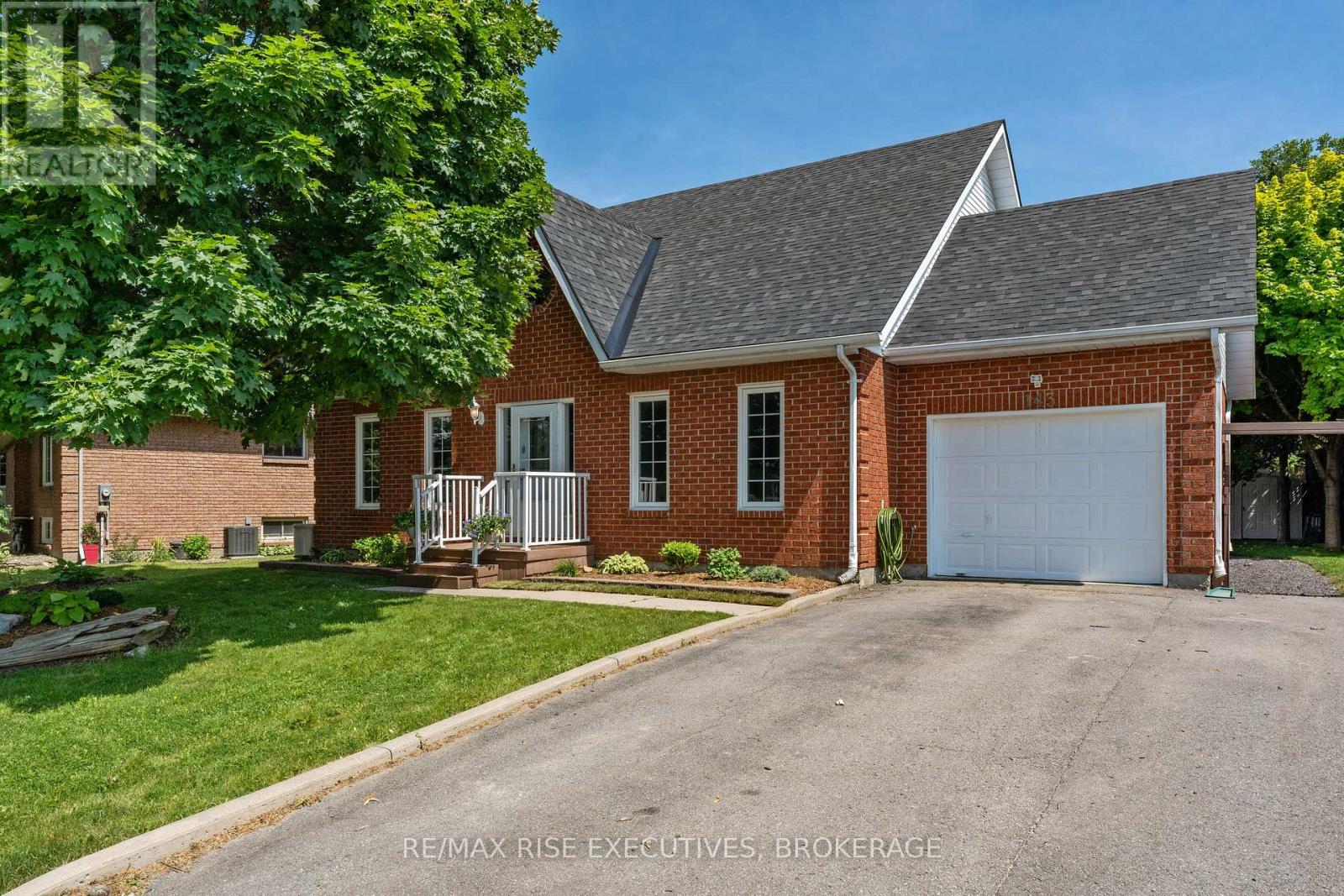 143 GREENLEES DRIVE, Kingston, Ontario