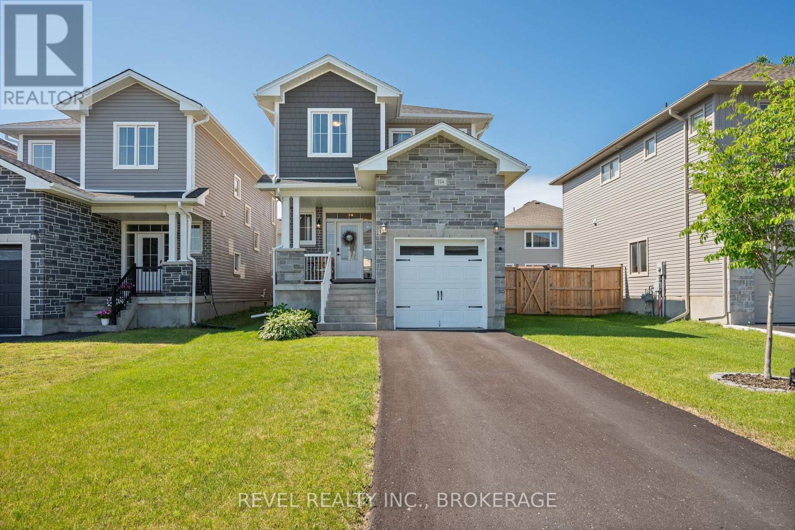 524 BETH CRESCENT, Kingston, Ontario