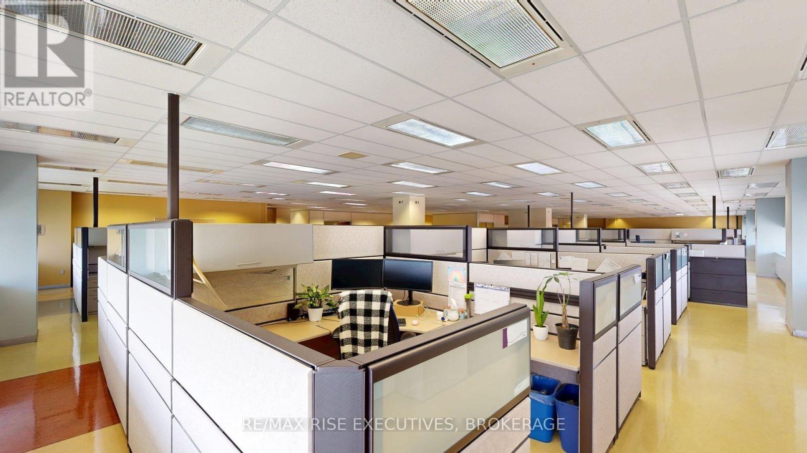 503 - 49 Place D' Armes, Kingston, Ontario  K7K 6E1 - Photo 6 - X12249522