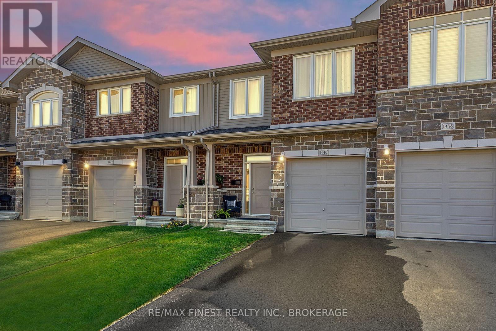 1440 MONARCH DRIVE, Kingston, Ontario