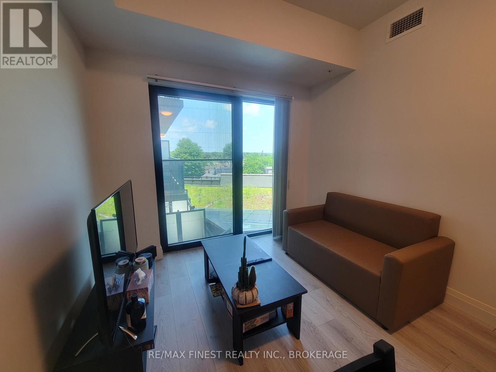 622 - 652 Princess Street, Kingston, Ontario  K7L 1E5 - Photo 7 - X12253367