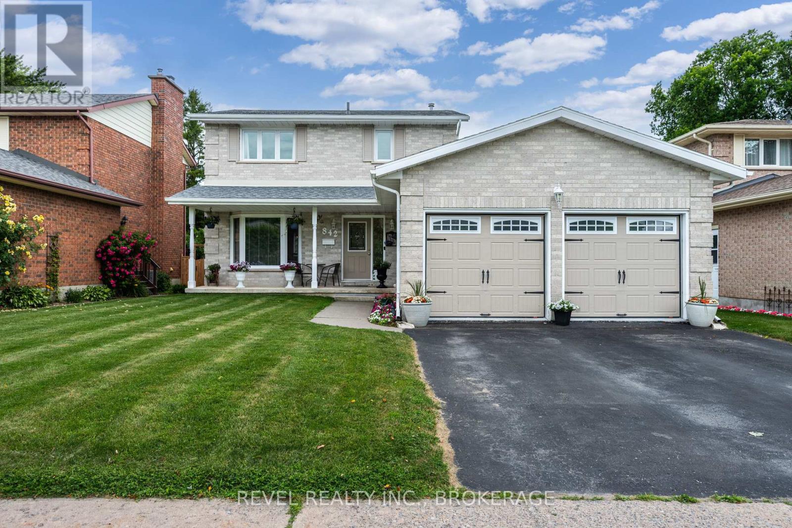 842 LANCASTER DRIVE, Kingston, Ontario
