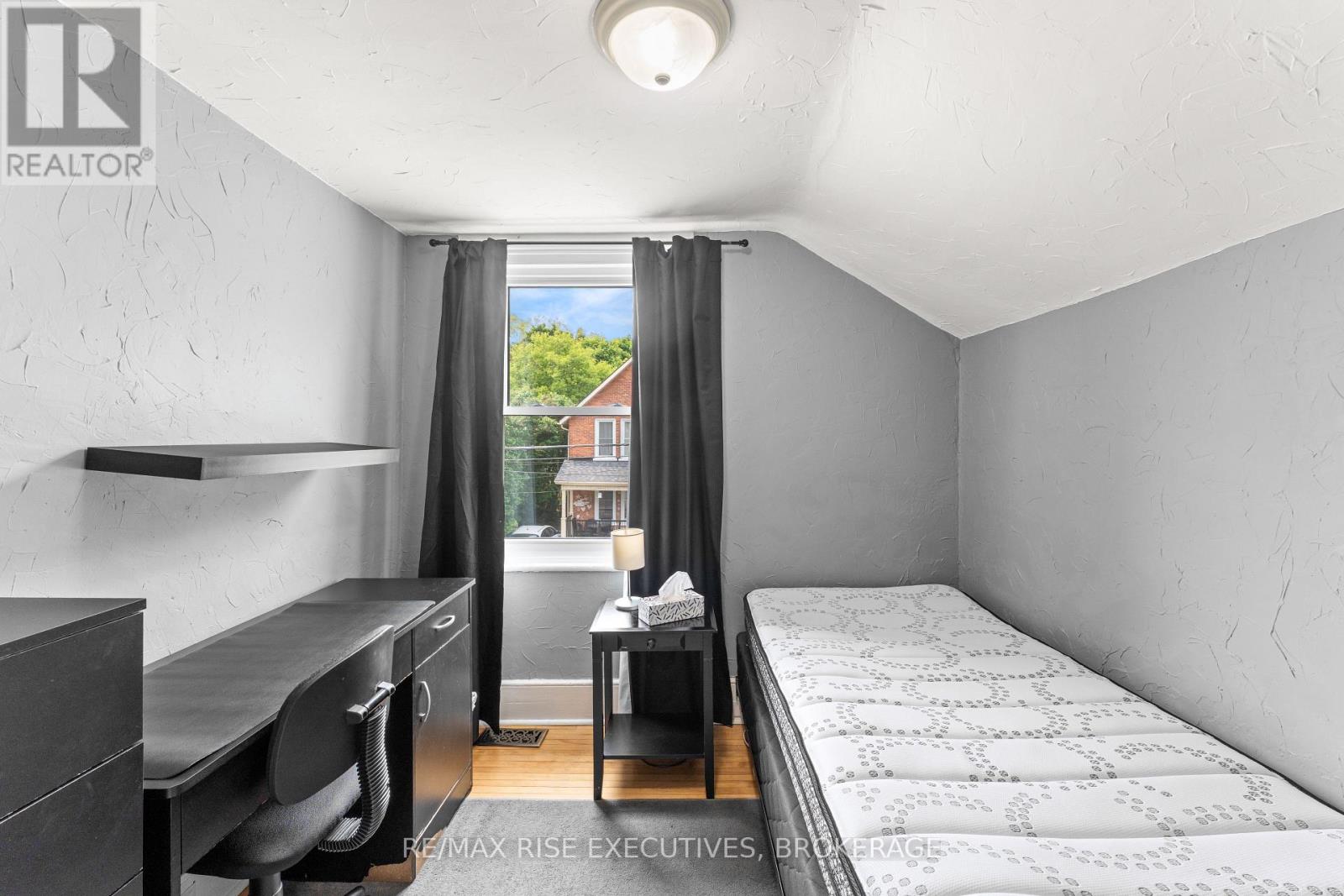 135 Nelson Street, Kingston, Ontario  K7L 3W9 - Photo 20 - X12255852