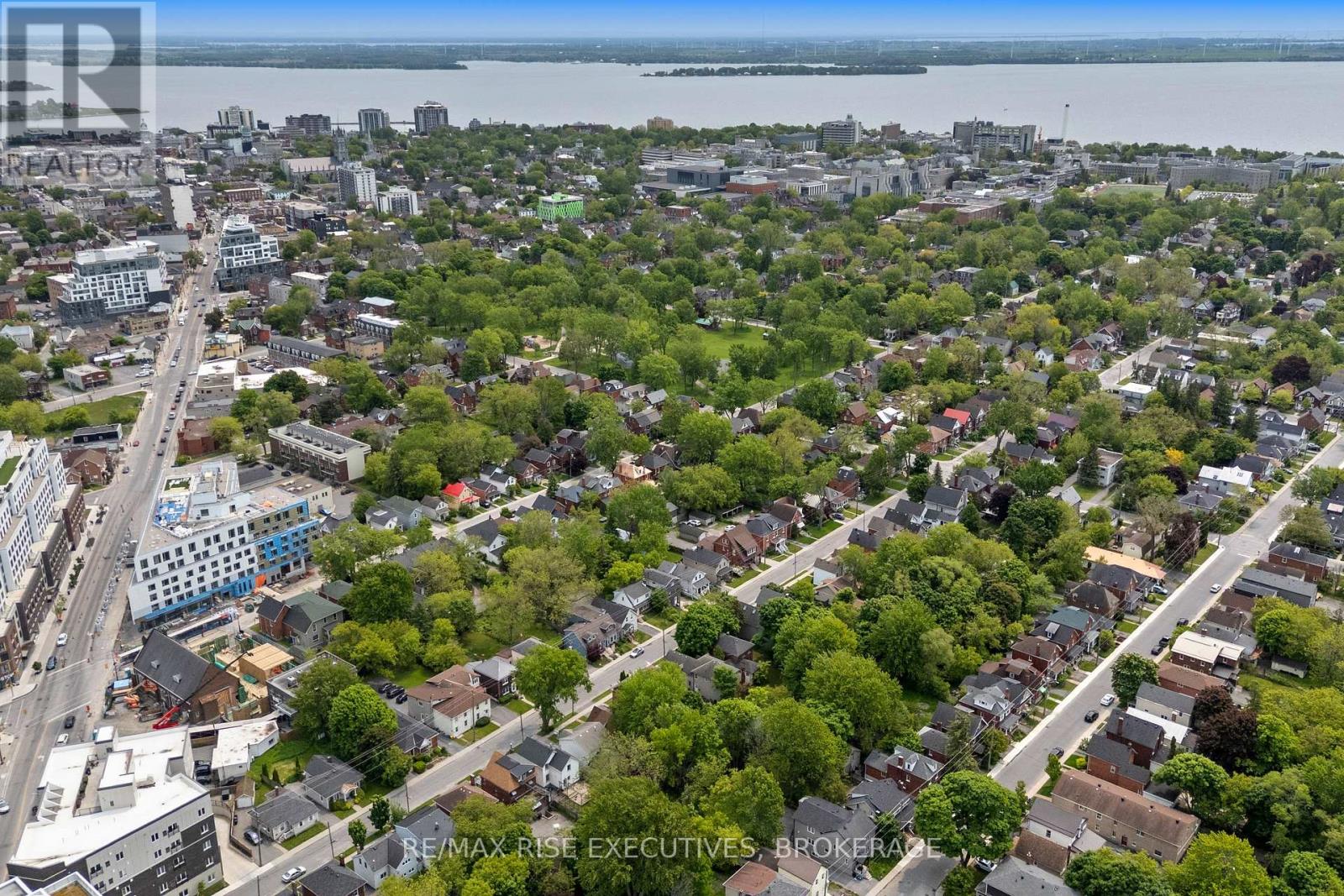 135 Nelson Street, Kingston, Ontario  K7L 3W9 - Photo 32 - X12255852