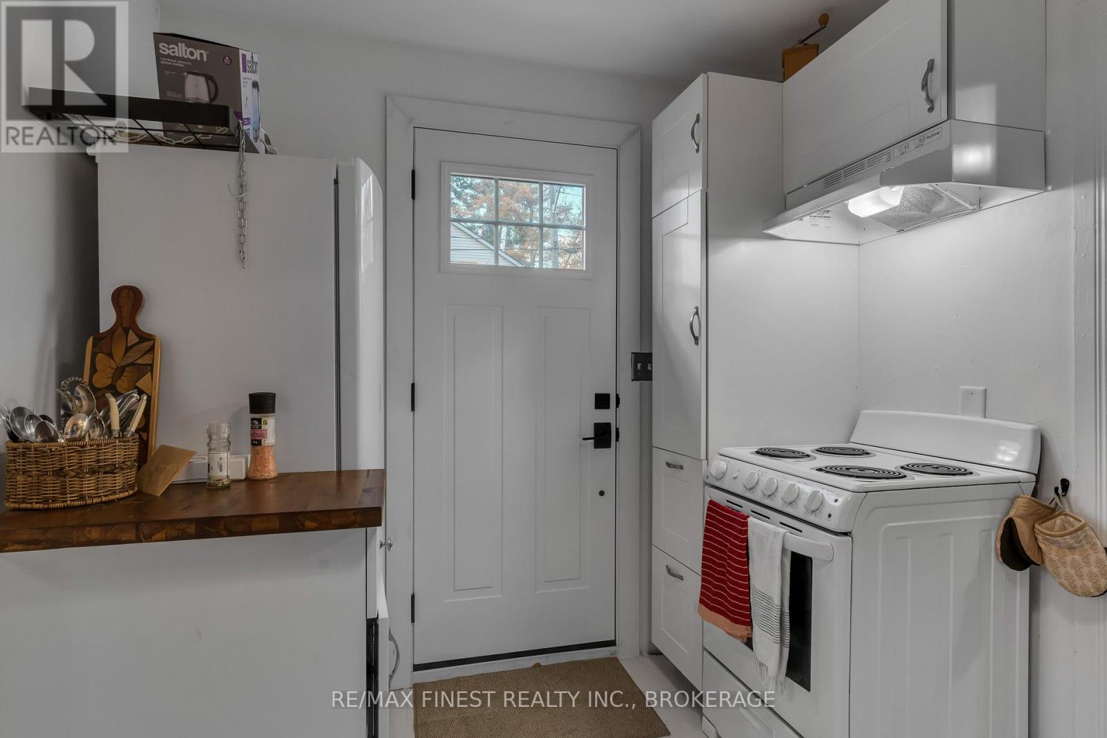 29 Church Street, Kingston, Ontario  K7M 1H2 - Photo 5 - X12255862