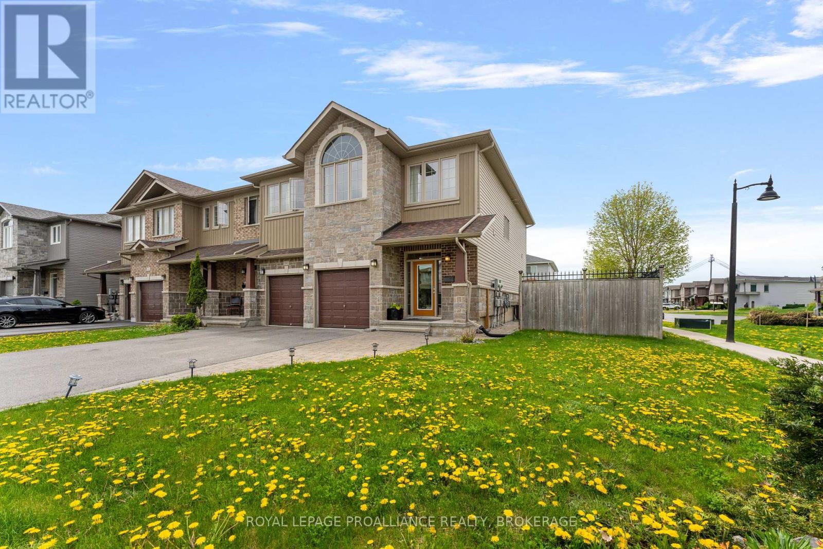 1569 DAVENPORT CRESCENT, Kingston, Ontario