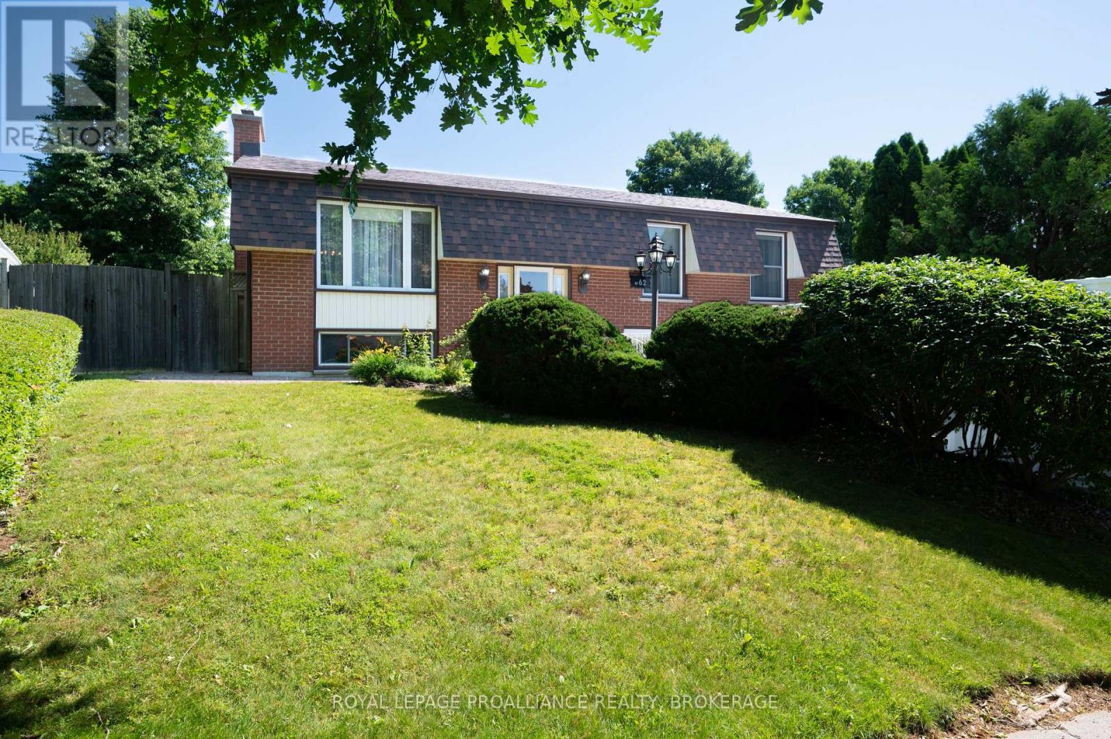 862 BERWICK PLACE, Kingston, Ontario
