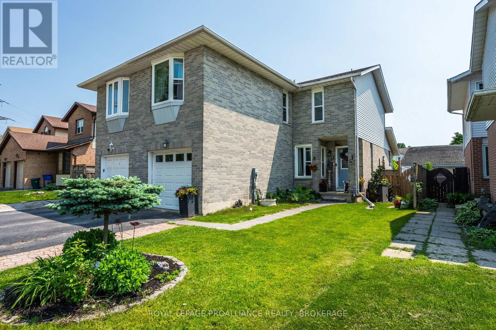 587 DAVIS DRIVE, Kingston, Ontario
