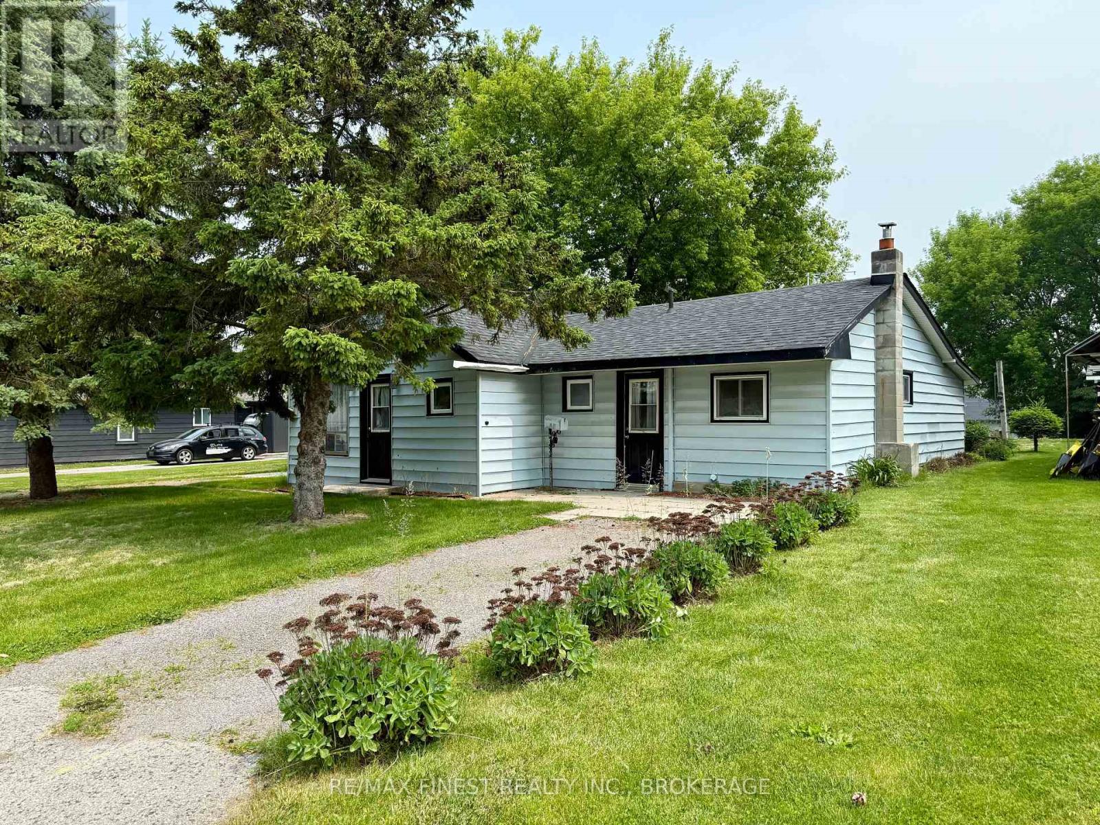 159 UNIVERSITY AVENUE, Belleville, Ontario