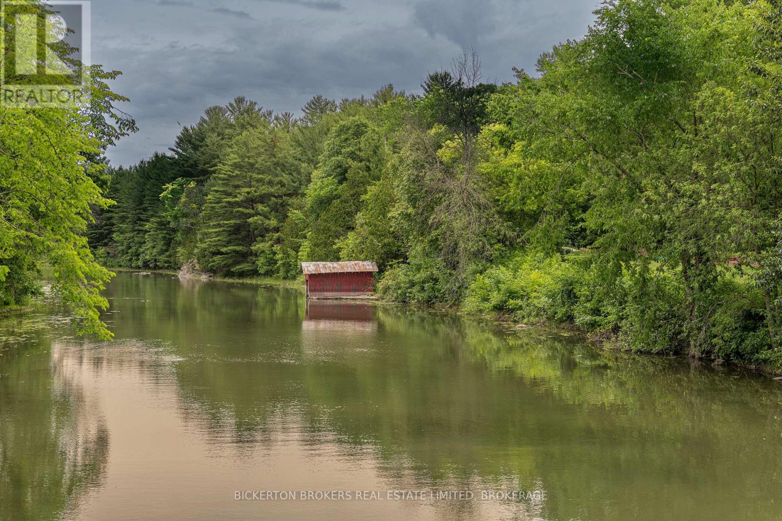 509 Sand Bay Road, Front Of Leeds & Seeleys Bay, Ontario K0E 1L0 - Photo 13 - X12262077