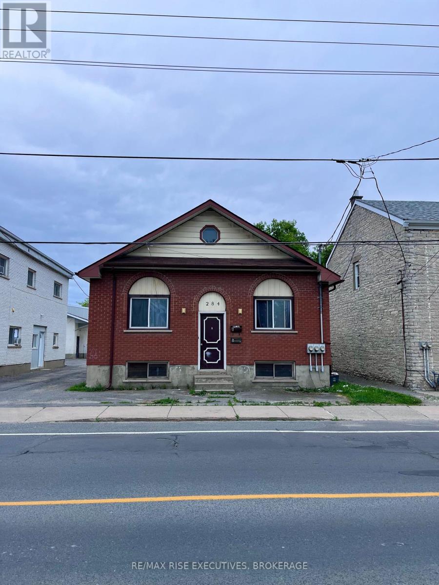 UNIT 2 - REAR - 284 MONTREAL STREET, Kingston, Ontario
