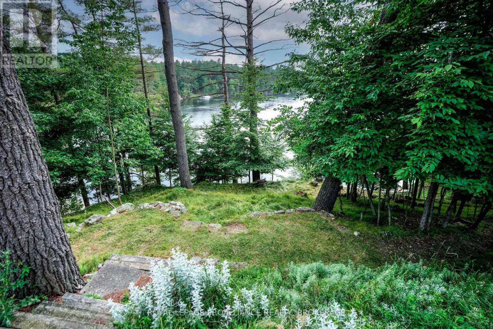 182a Brooks Point Road, Rideau Lakes, Ontario  K0G 1E0 - Photo 34 - X12262559