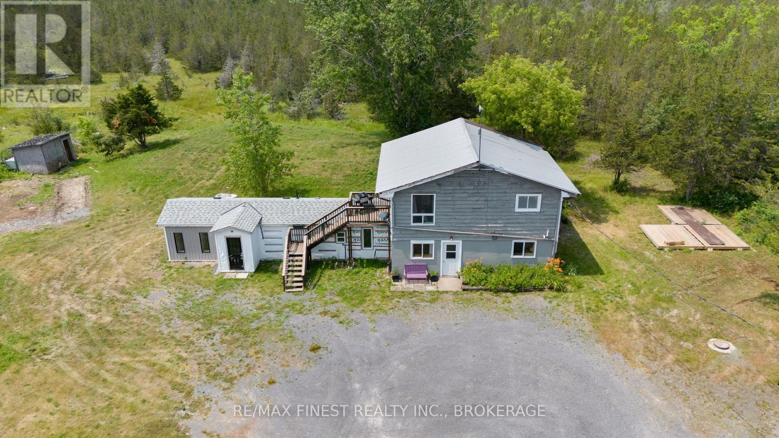 780 WING ROAD, Loyalist, Ontario