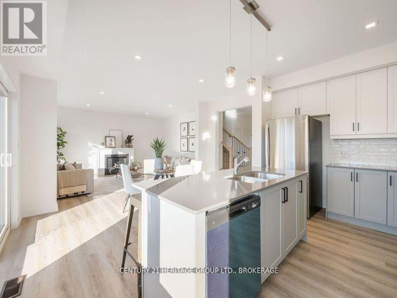 58 Dusenbury Drive, Loyalist, Ontario K0K 2H0 - Photo 5 - X12263382