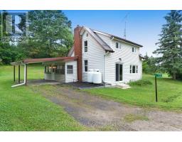 333 BURRIDGE ROAD, South Frontenac, Ontario