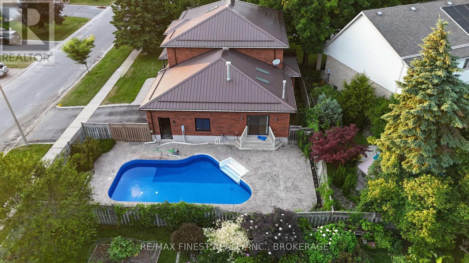 634 Fernmoor Street, Kingston, Ontario  K7M 8K5 - Photo 36 - X12264934
