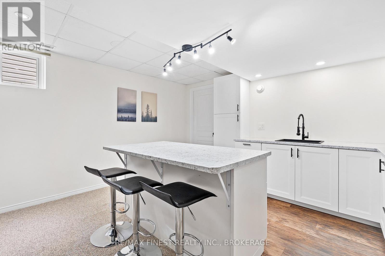 995 Swanfield Street, Kingston, Ontario  K7M 0A6 - Photo 32 - X12267068