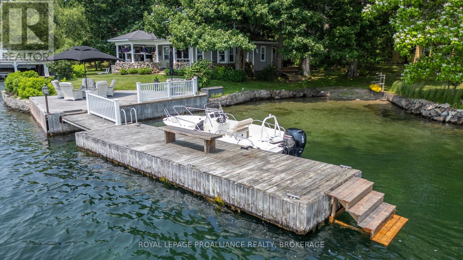 121 Tremont Park Island, Leeds And The Thousand Islands, Ontario  K7G 3C9 - Photo 10 - X12267527