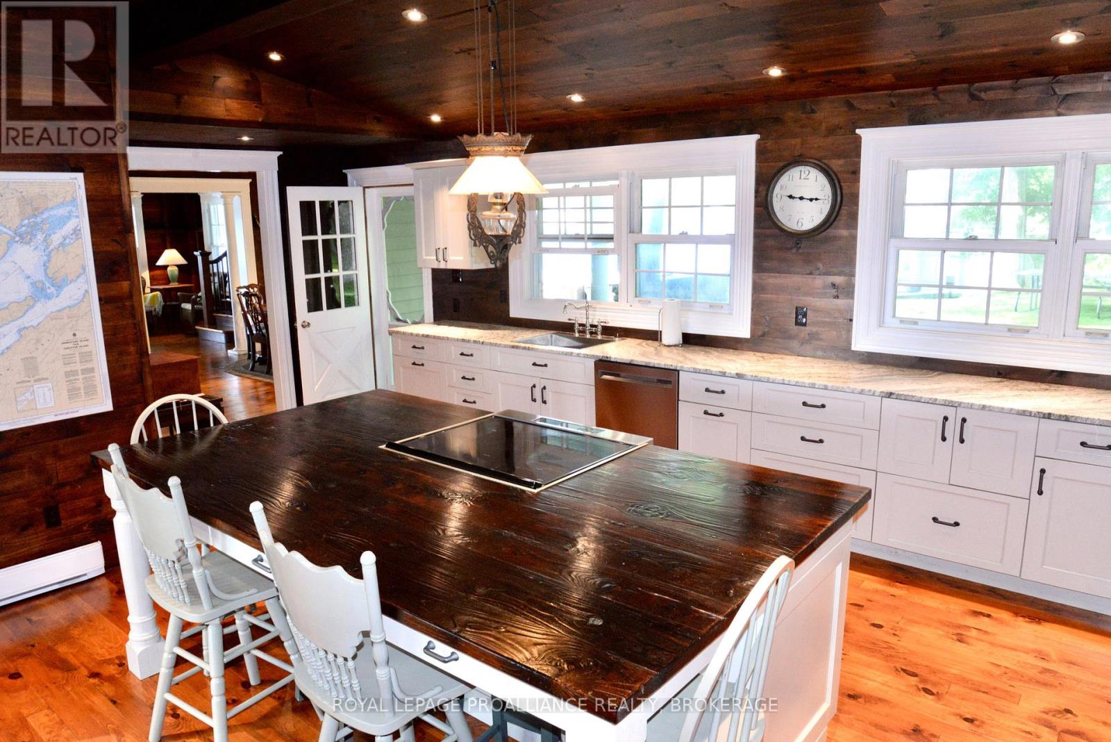 121 Tremont Park Island, Leeds And The Thousand Islands, Ontario  K7G 3C9 - Photo 21 - X12267527