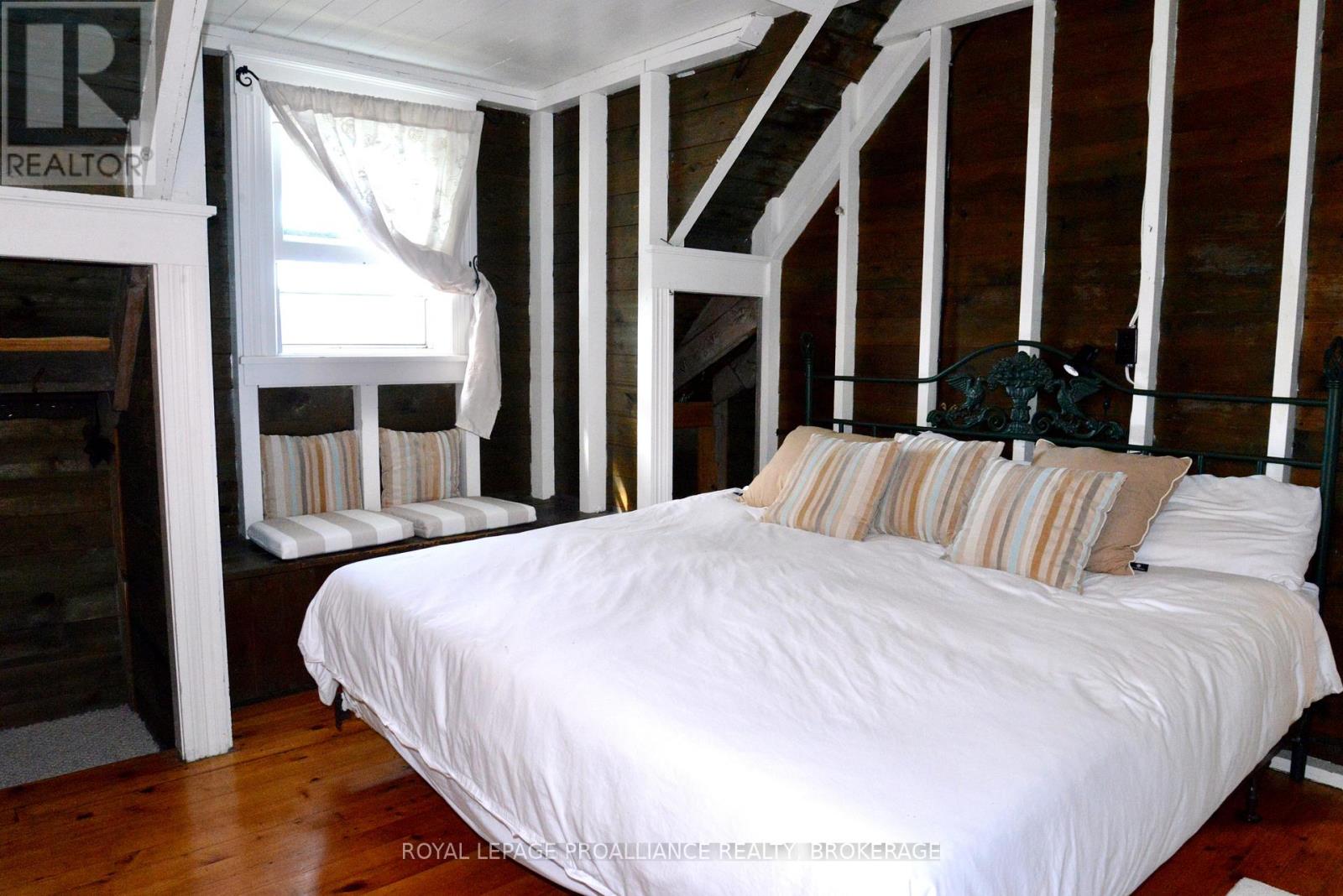 121 Tremont Park Island, Leeds And The Thousand Islands, Ontario  K7G 3C9 - Photo 26 - X12267527