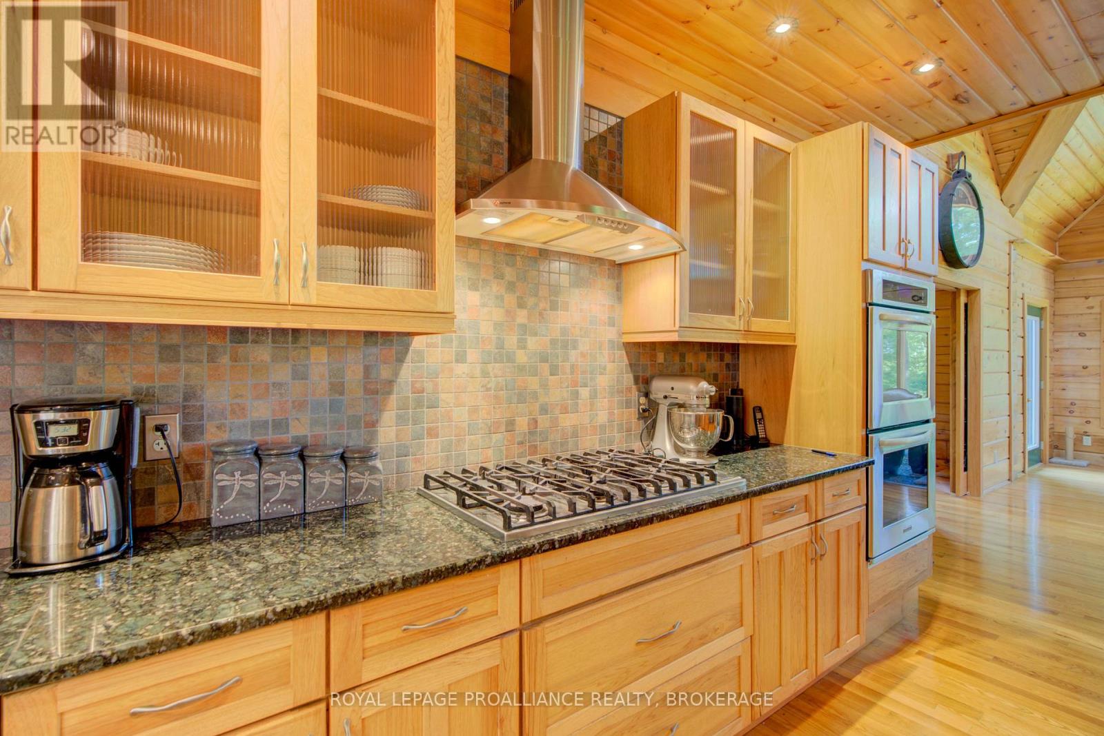 142 Paddy's Lane, Rideau Lakes, Ontario  K0G 1X0 - Photo 13 - X12268548