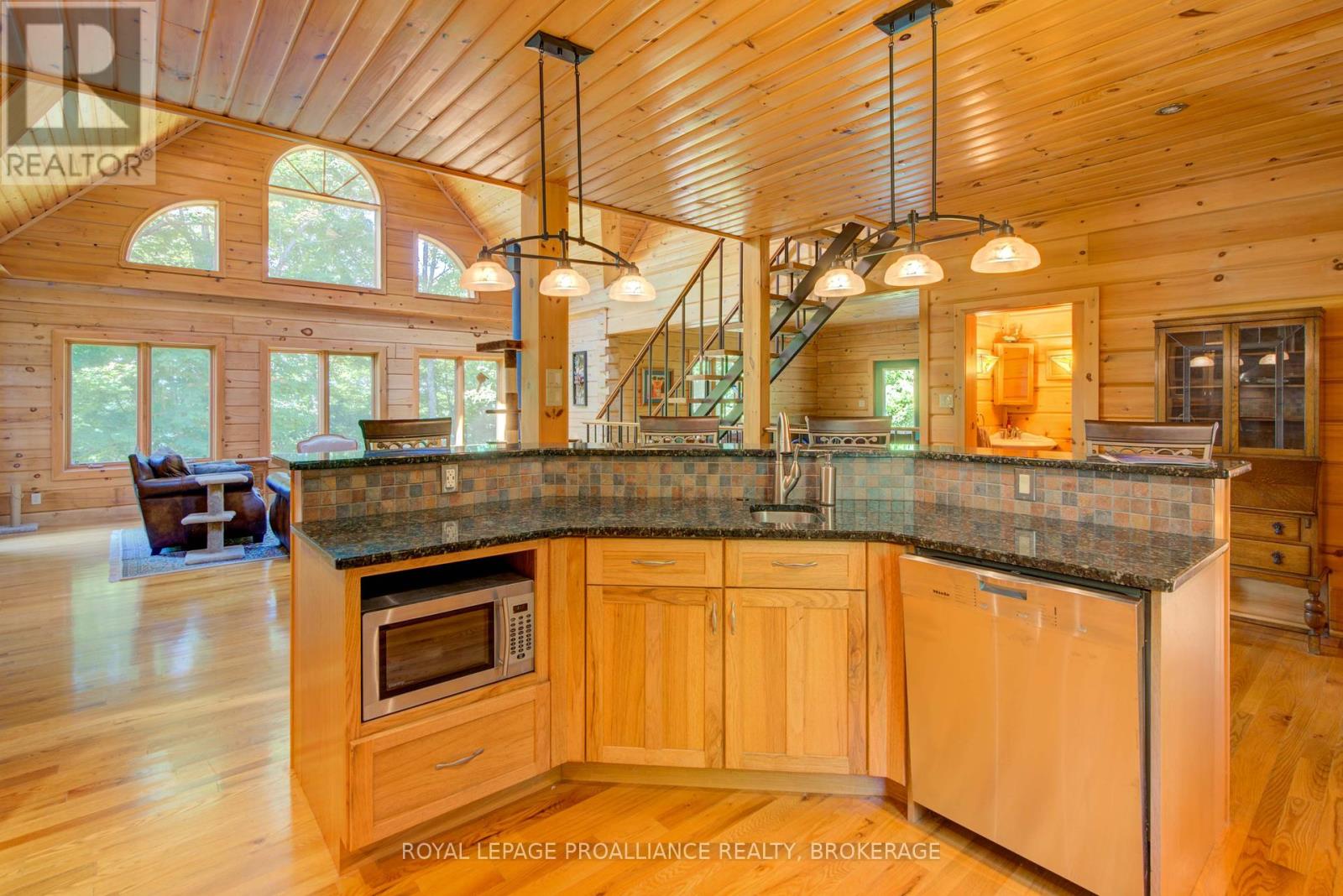 142 Paddy's Lane, Rideau Lakes, Ontario  K0G 1X0 - Photo 14 - X12268548