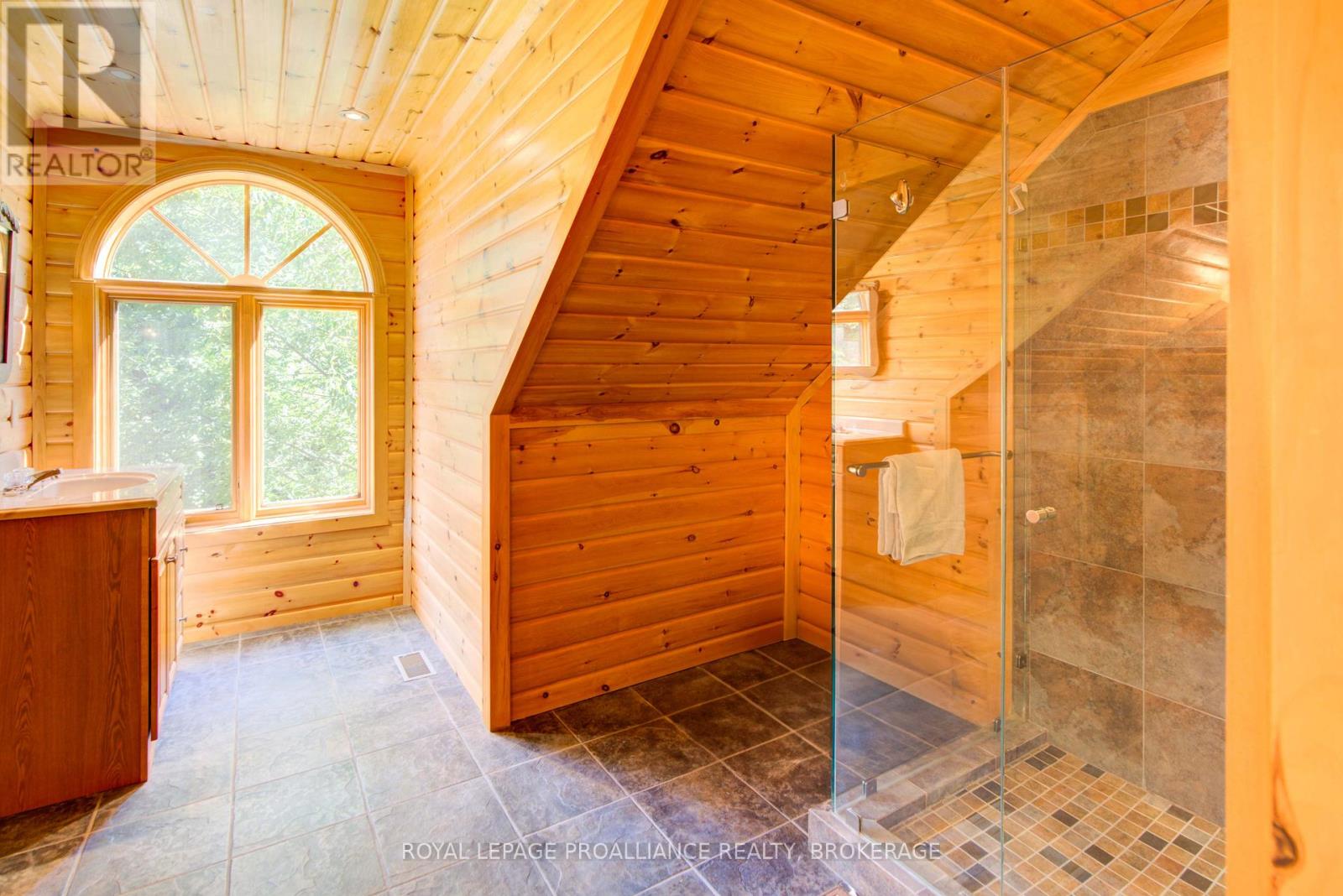 142 Paddy's Lane, Rideau Lakes, Ontario  K0G 1X0 - Photo 39 - X12268548