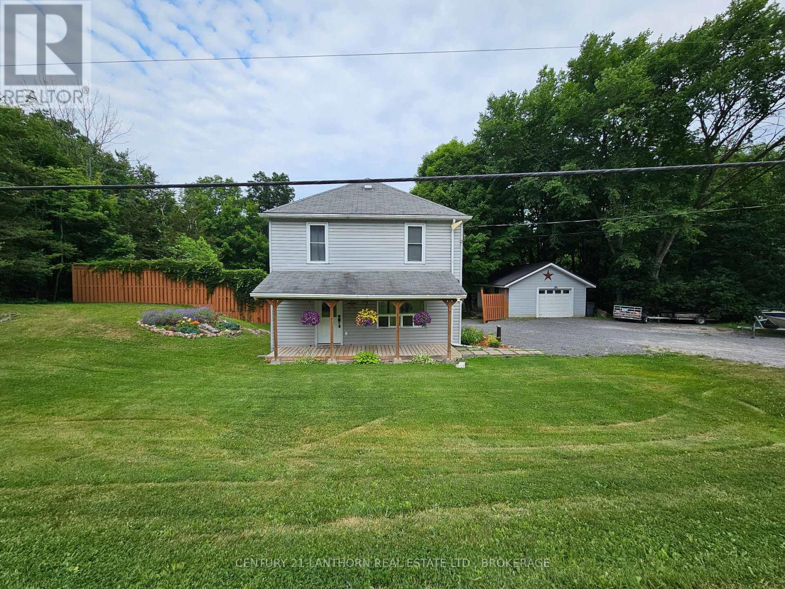 7993 PERTH ROAD, Frontenac, Ontario