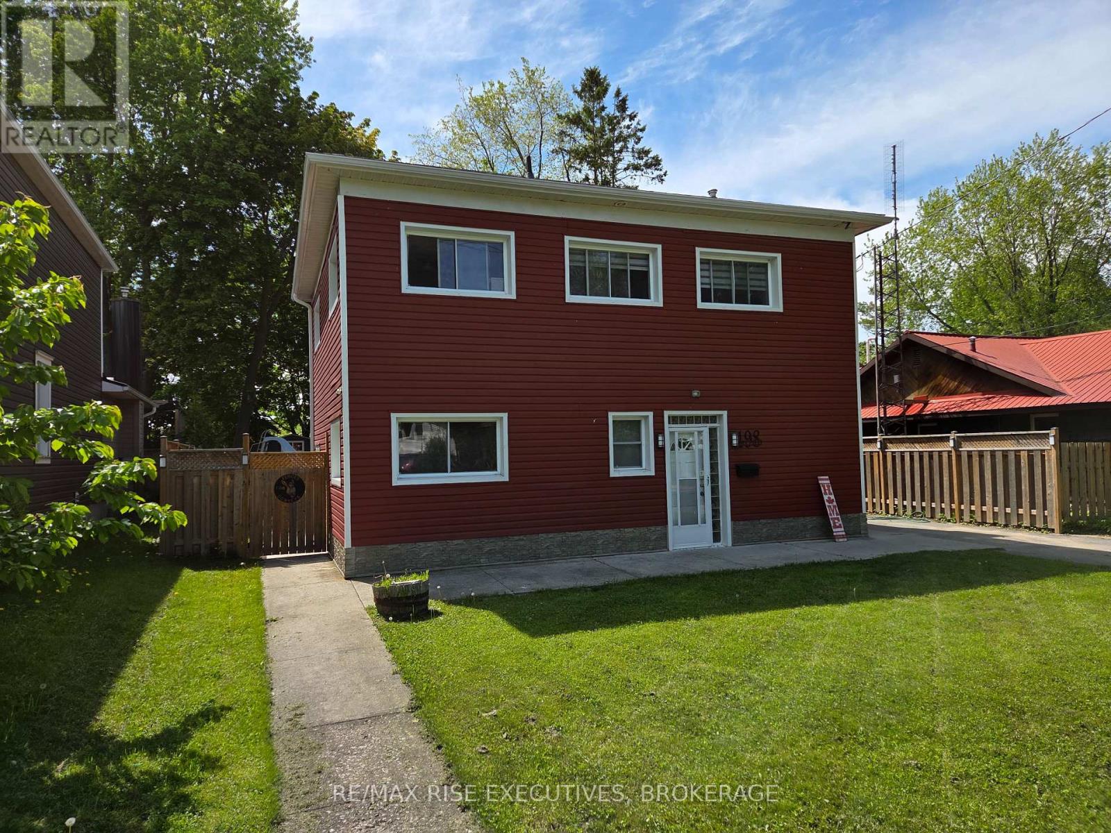 198 WESTDALE AVENUE, Kingston, Ontario