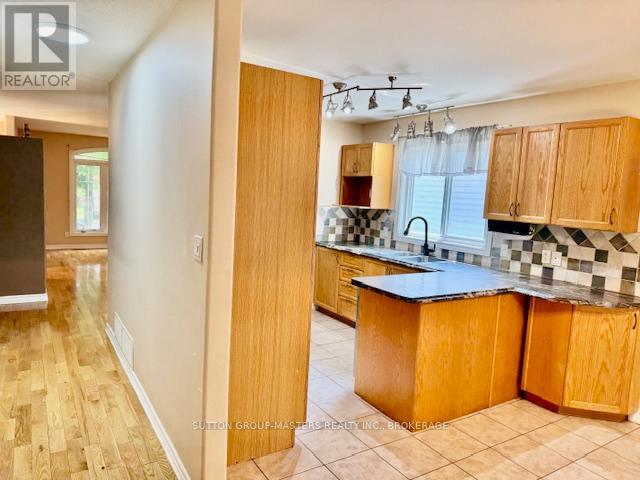 136 Amy Lynn Drive, Loyalist, Ontario  K7N 2A2 - Photo 13 - X12273859