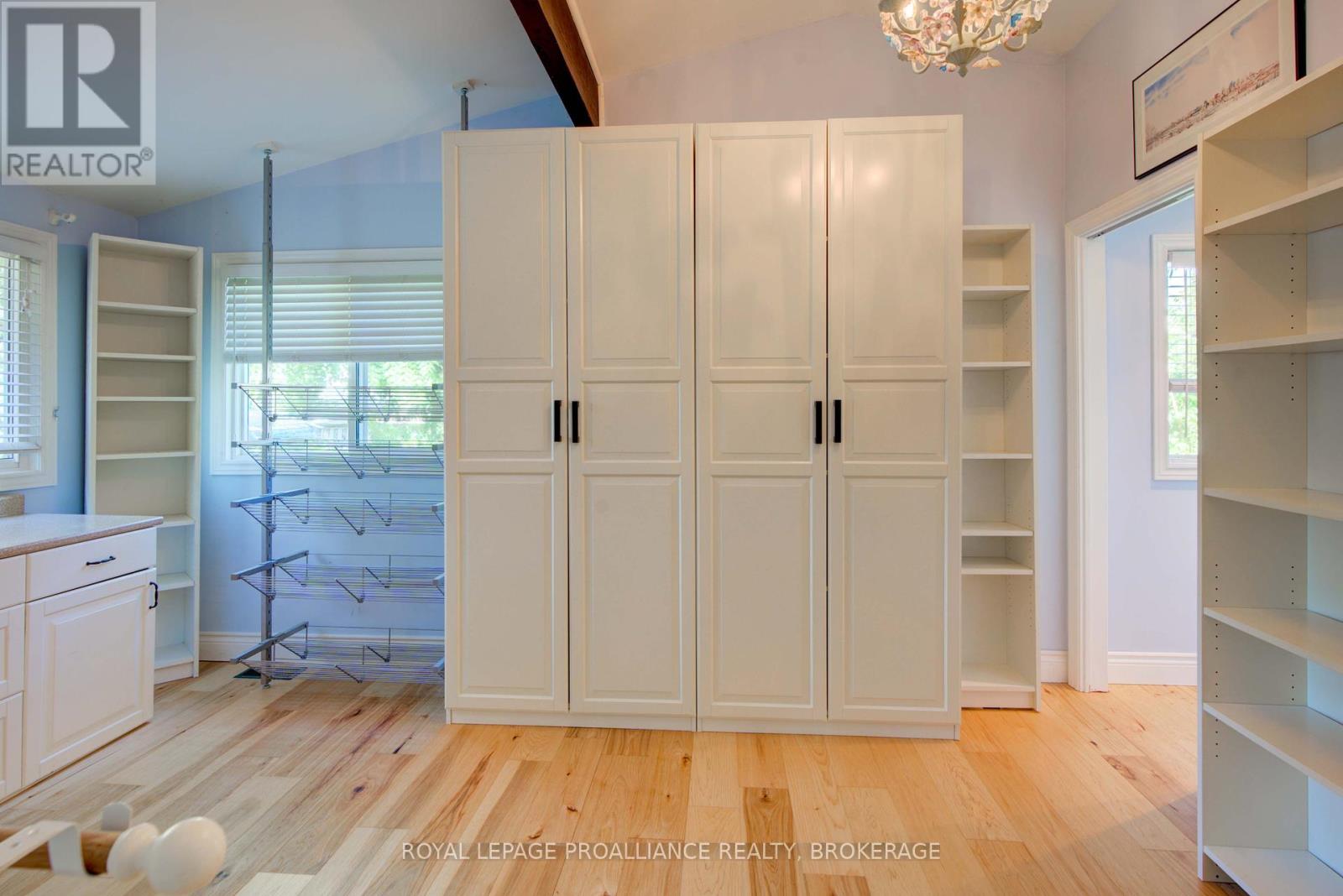 6 Spring Street N, Westport, Ontario  K0G 1X0 - Photo 18 - X12274065