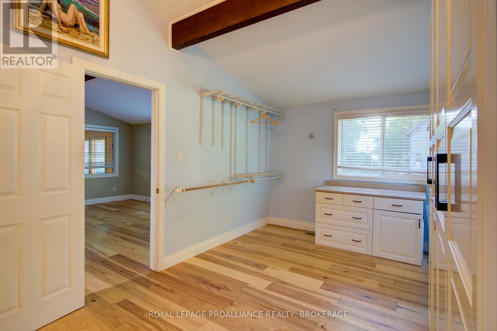 6 Spring Street N, Westport, Ontario  K0G 1X0 - Photo 19 - X12274065