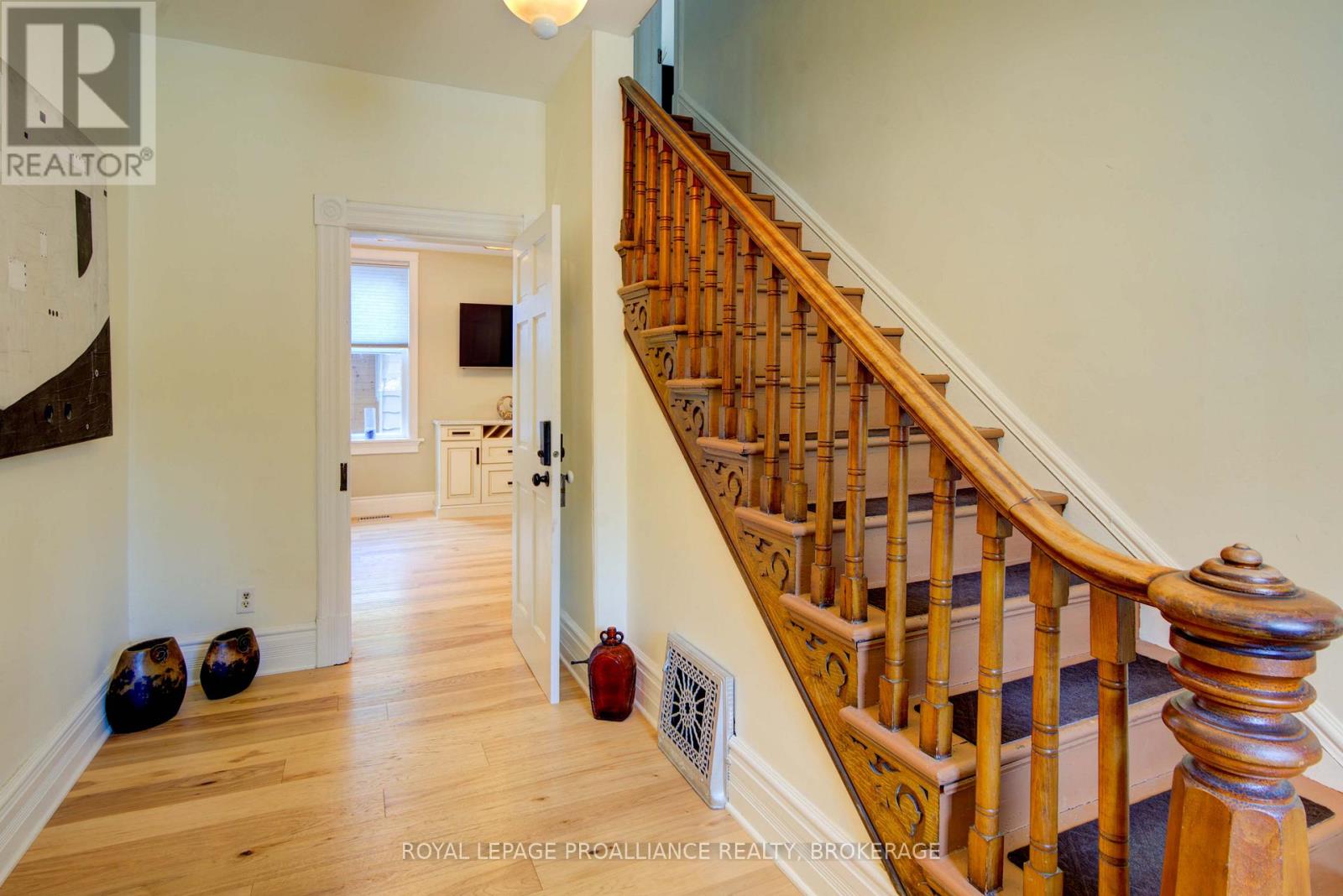 6 Spring Street N, Westport, Ontario  K0G 1X0 - Photo 26 - X12274065