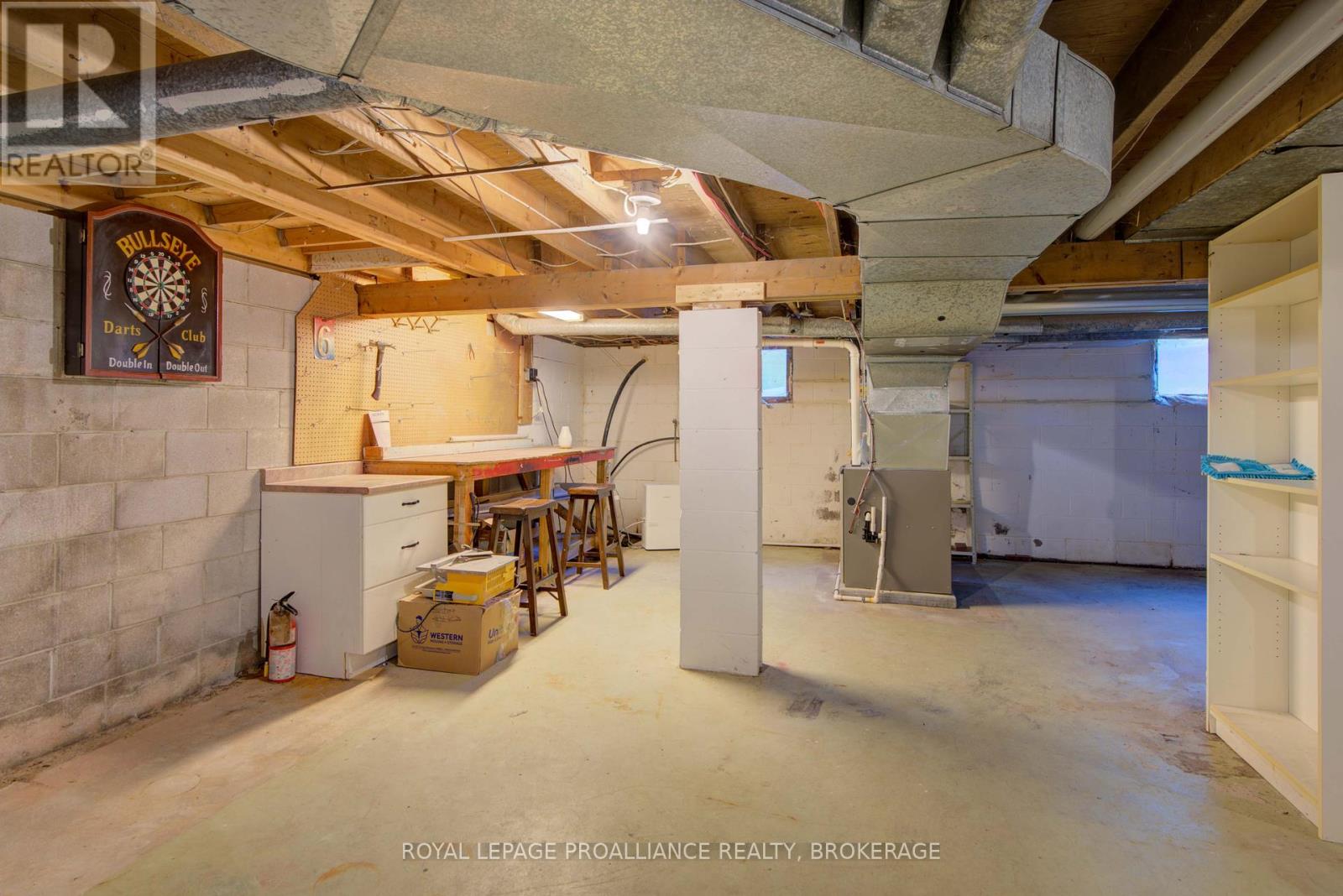 6 Spring Street N, Westport, Ontario  K0G 1X0 - Photo 35 - X12274065