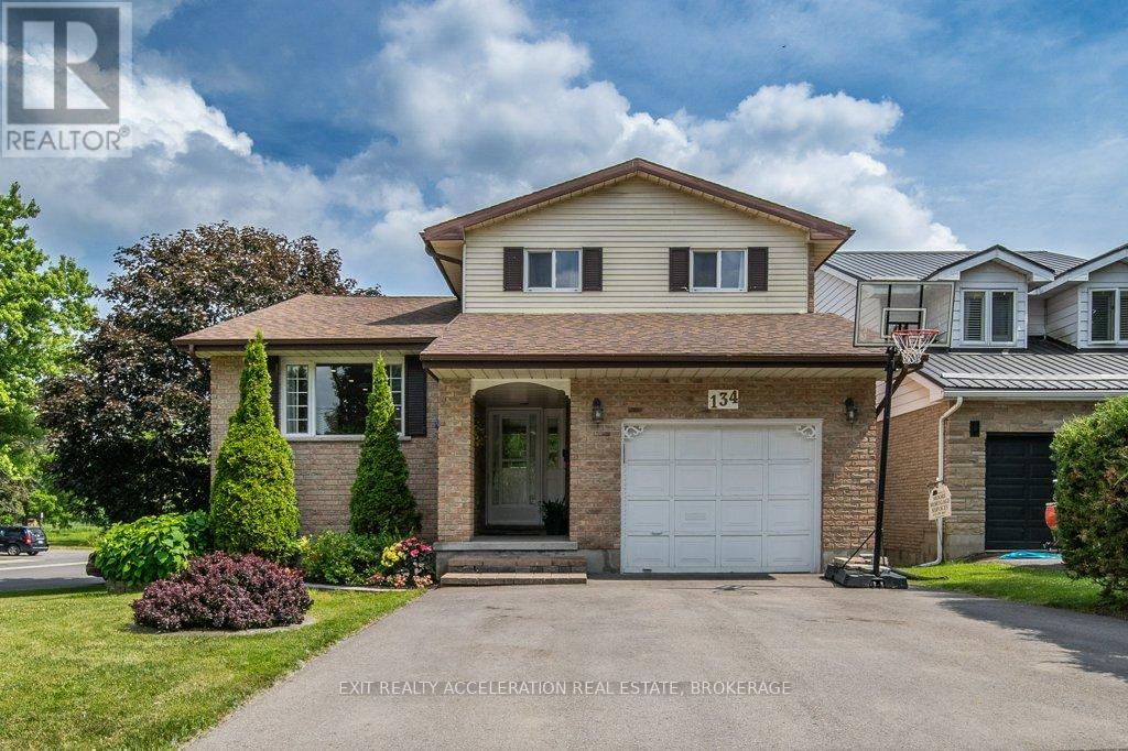 134 SHORELINE CRESCENT, Greater Napanee, Ontario