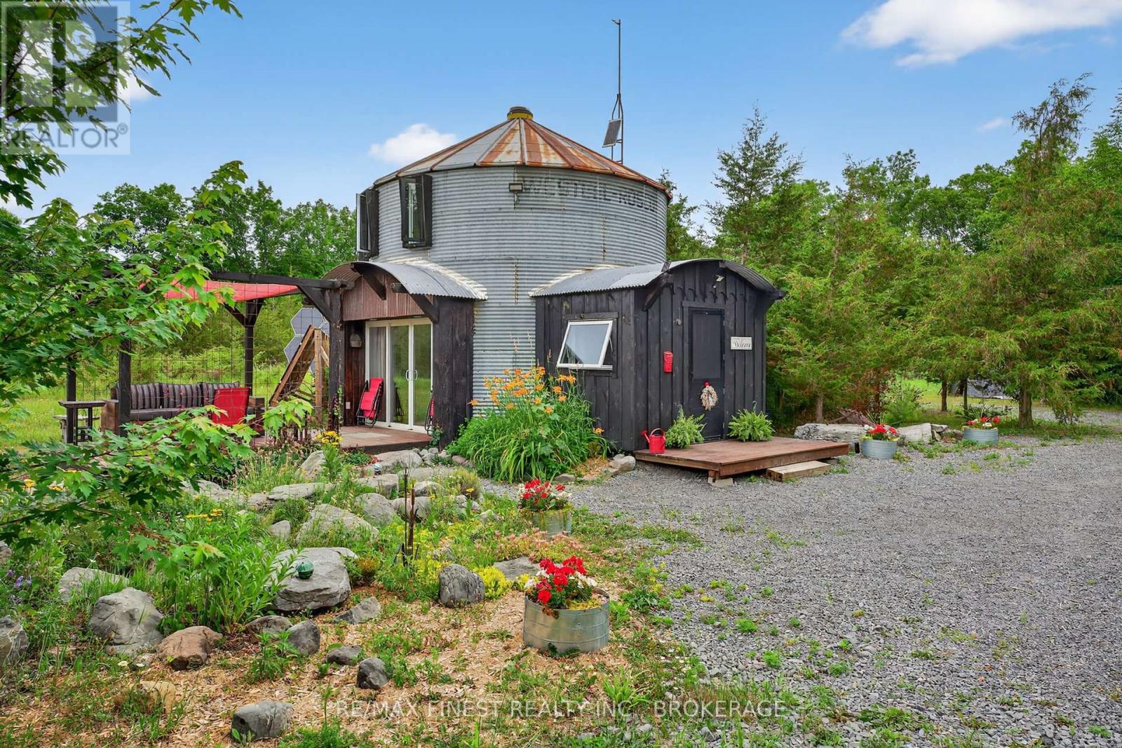 922 LIME LAKE ROAD, Greater Napanee, Ontario