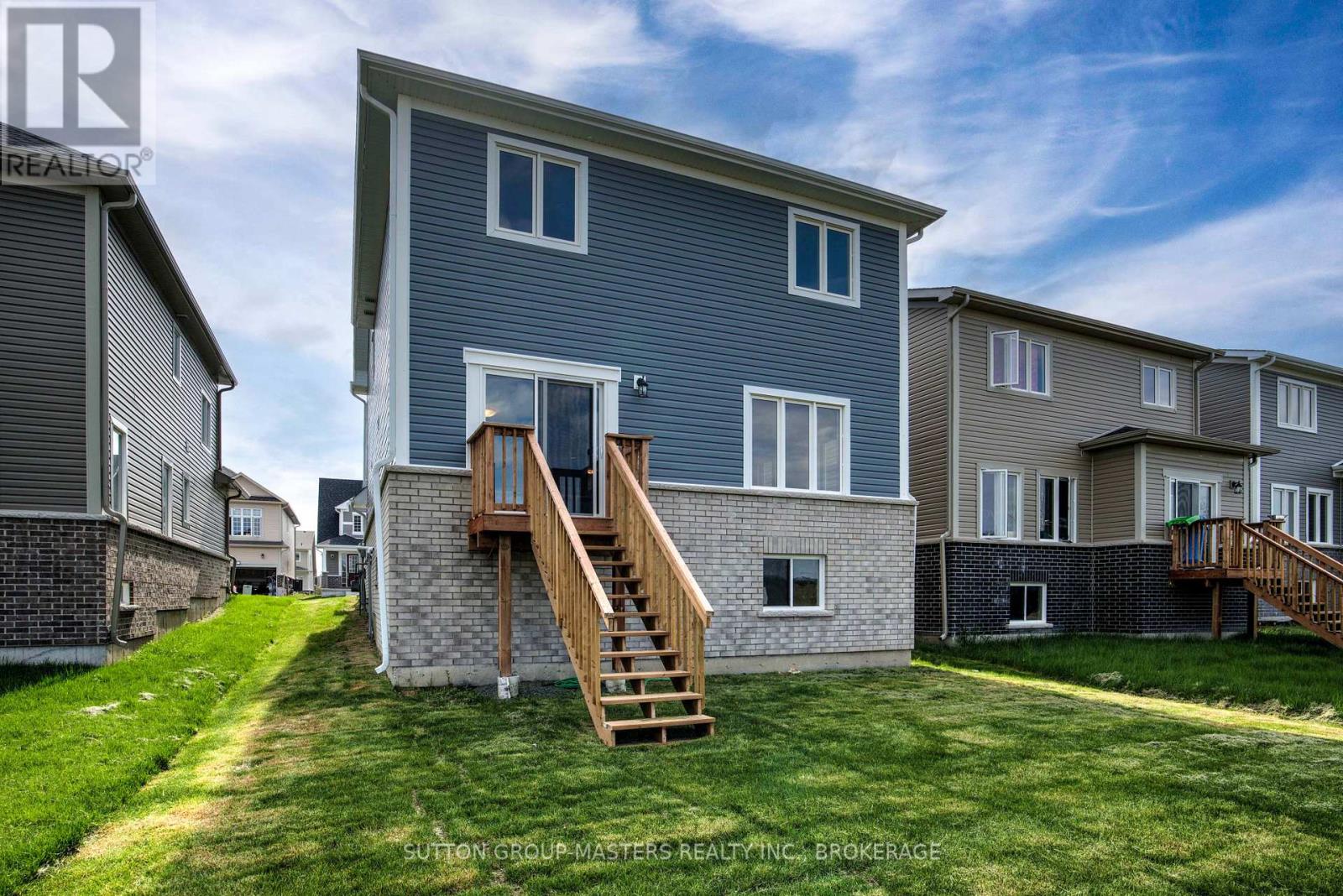 102 Oakmont Drive, Loyalist, Ontario  K0H 1G0 - Photo 16 - X12276358