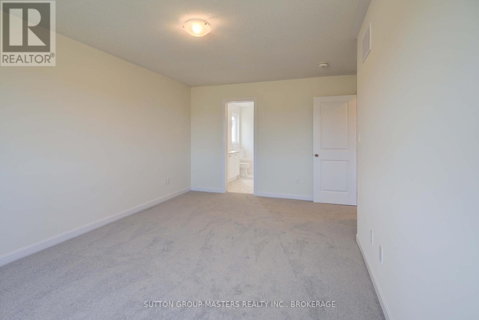 102 Oakmont Drive, Loyalist, Ontario  K0H 1G0 - Photo 25 - X12276358