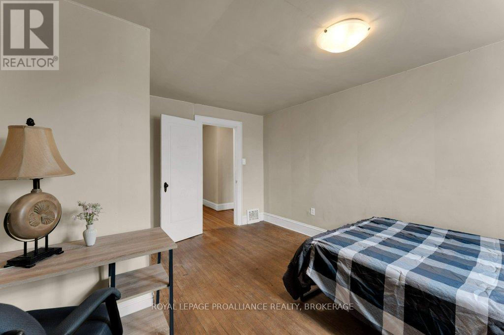 515 Victoria Street, Kingston, Ontario  K7L 3Z9 - Photo 23 - X12278651
