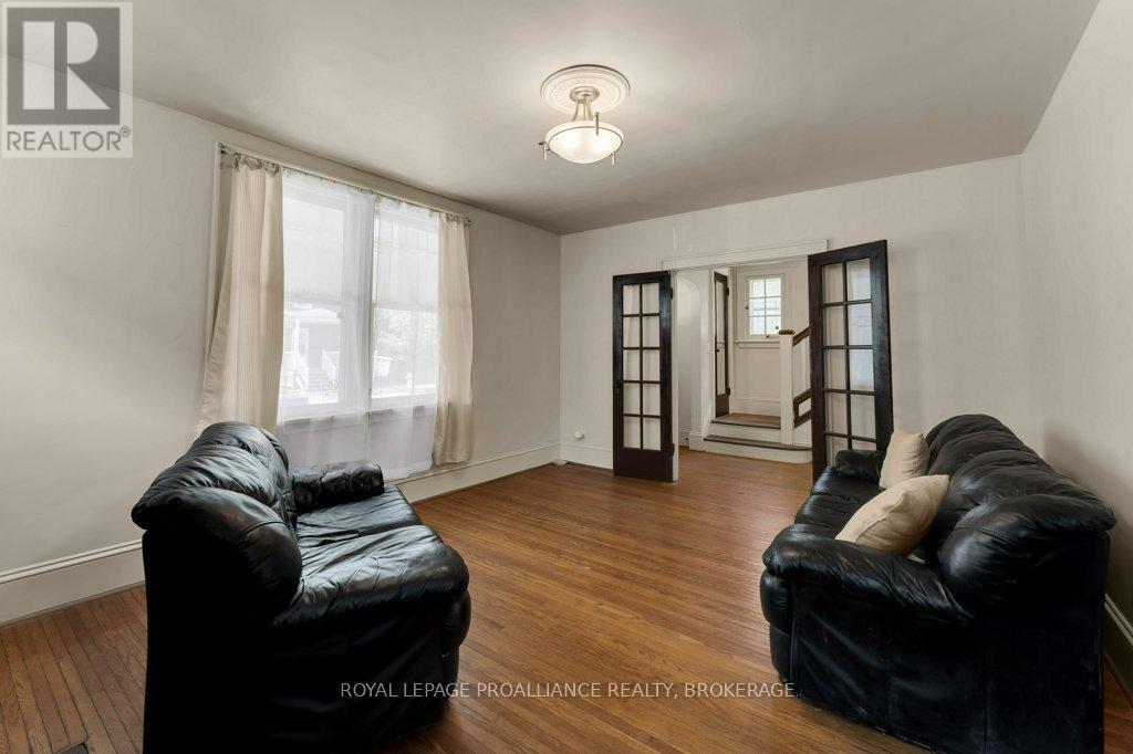 515 Victoria Street, Kingston, Ontario  K7L 3Z9 - Photo 7 - X12278651