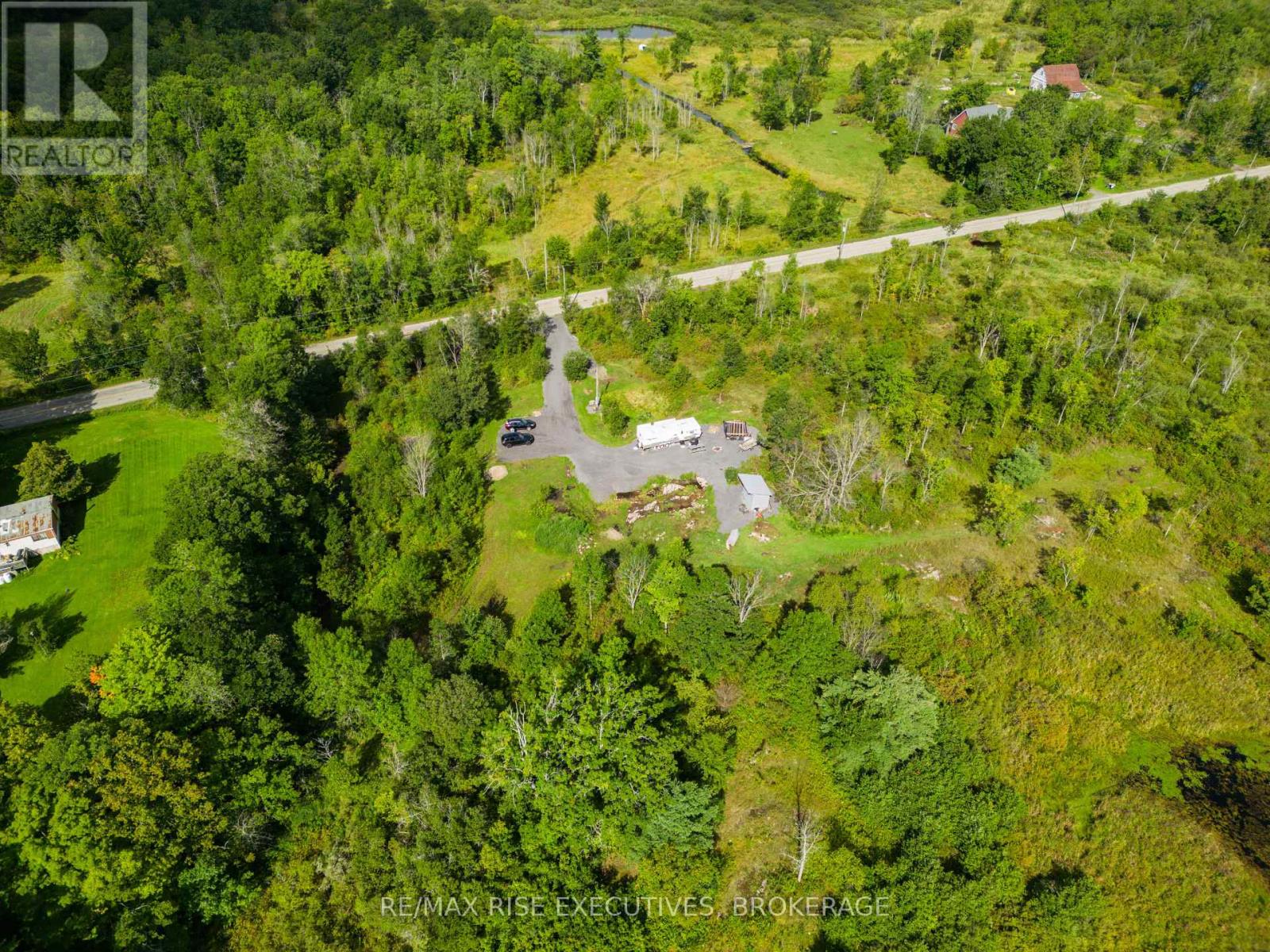 1070 SECOND LAKE ROAD, Frontenac, Ontario