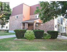 301 - 1000 PEMBRIDGE CRESCENT, Kingston, Ontario