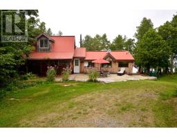 8 BERNIES LANE, Frontenac Islands, Ontario