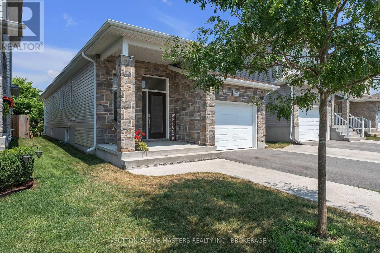 1634 CRIMSON CRESCENT, Kingston, Ontario