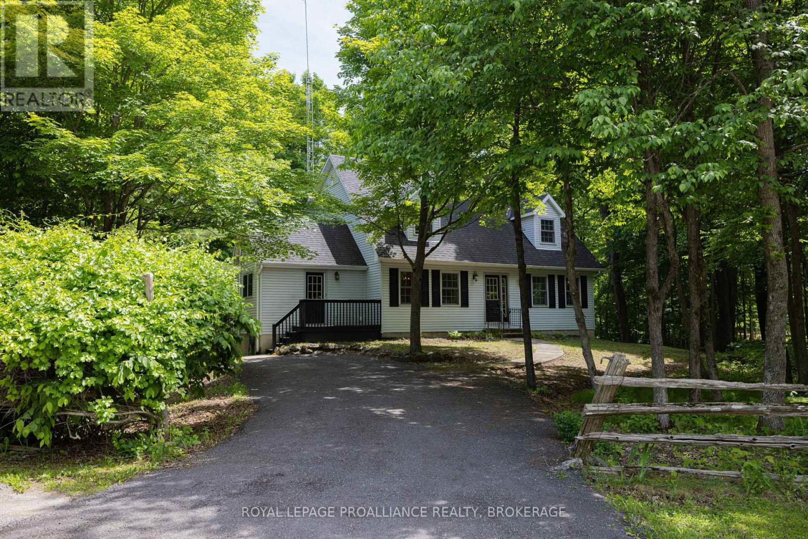 1403 NORWAY ROAD, Frontenac, Ontario