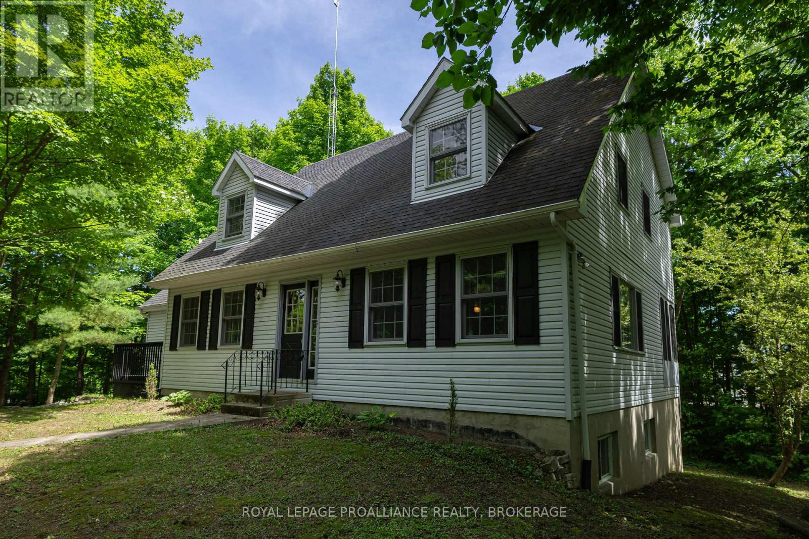1403 Norway Road, Frontenac, Ontario  K0H 2L0 - Photo 5 - X12280092