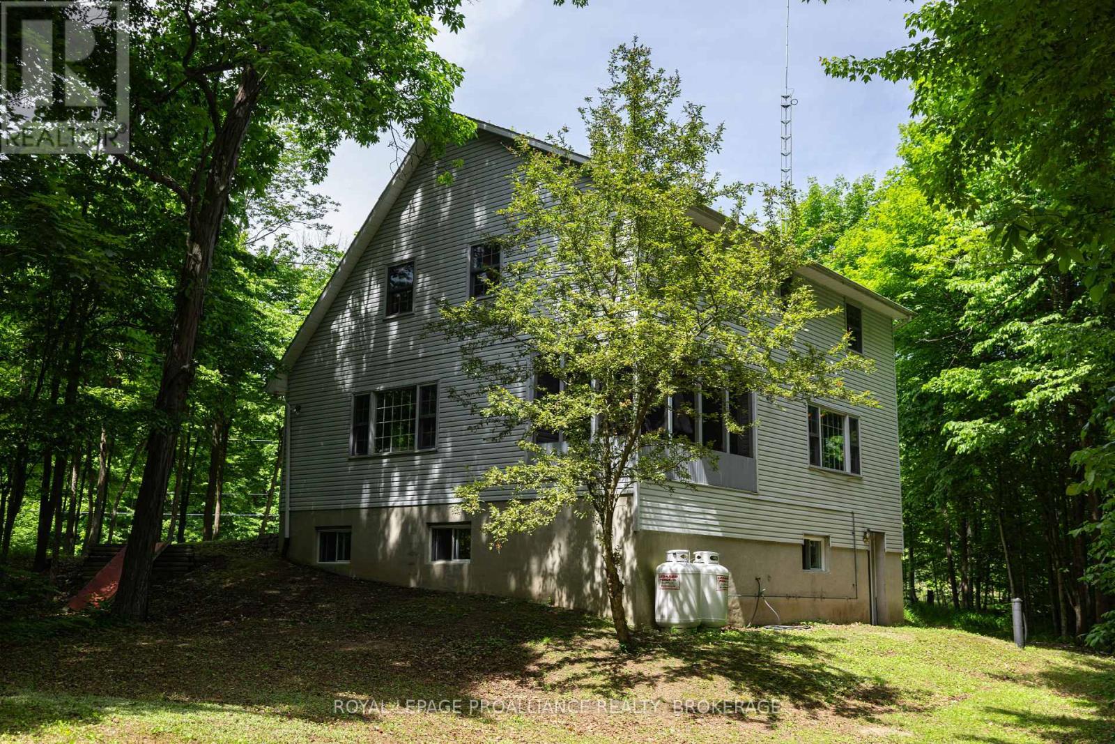 1403 Norway Road, Frontenac, Ontario  K0H 2L0 - Photo 7 - X12280092