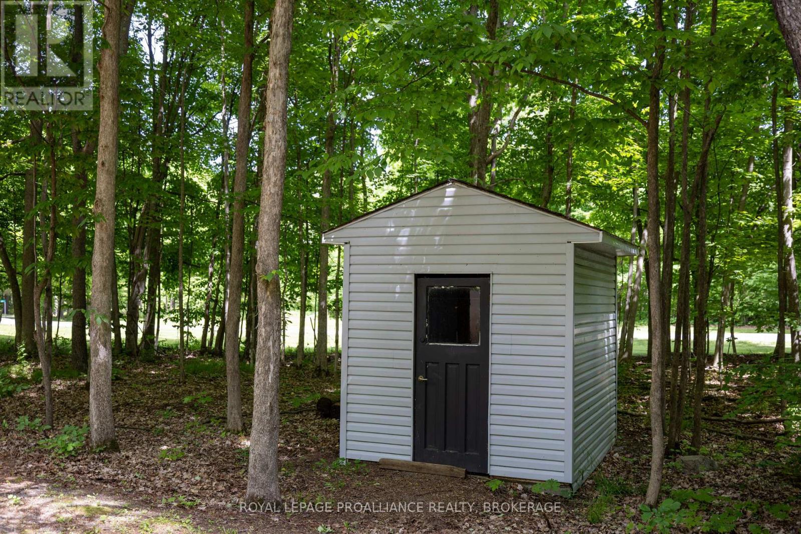 1403 Norway Road, Frontenac, Ontario  K0H 2L0 - Photo 8 - X12280092