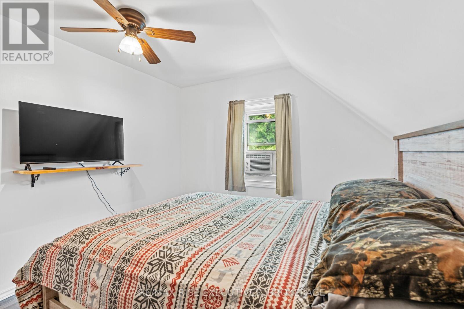 251 Briar Hill Road, Leeds And The Thousand Islands, Ontario  K0E 1N0 - Photo 21 - X12282403